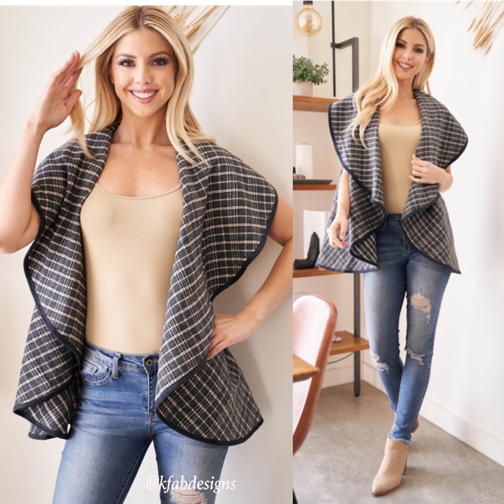 DARK CHARCOAL AND TAN BEAUTIFUL CHECKERED VEST WITH FAUX LEATHER PIPING! - Picture 4 of 9